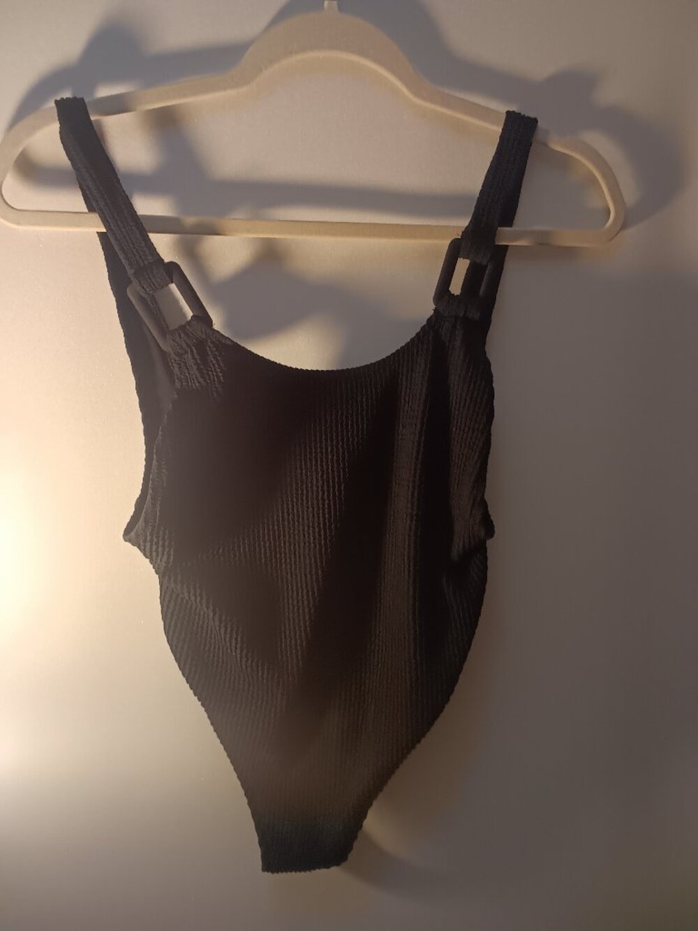 NWT ONE PIECE TANK STYLE AERIE SWIMSUIT SIZE SP